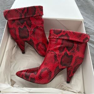 Fabulous Isabel Marant Red Snake Print Ankle Boots